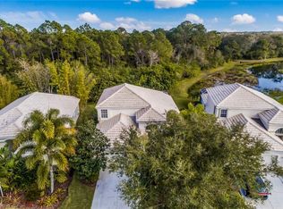 8403 Whispering Woods Ct, Lakewood Ranch, FL 34202
