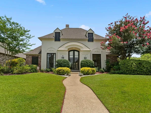 10202 Chestnut Oak Dr, Baton Rouge, LA 70809
