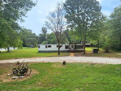 4439 Danville Rd, Big Sandy, TN, 38221