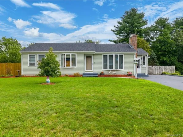 11 Oakwood Drive, Thompson, CT 06277