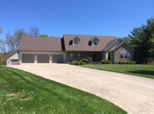 3739 E Newport Ct, Bloomington, IN
