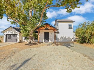 21379 N Mann Rd, Acampo, CA 95220
