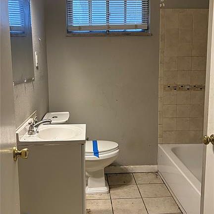 5th image of 7009 Laupher Ln