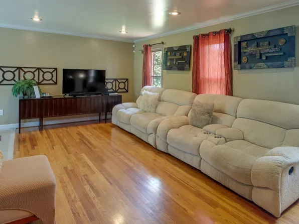 9305 Pine View Ln #Id1385619p, Clinton, MD 20735