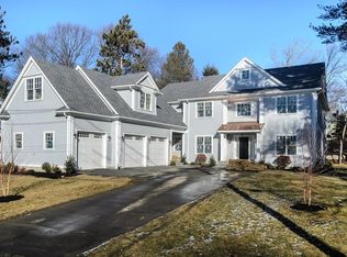 26 Westgate Rd, Wellesley, MA 02481