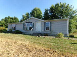 7011 Terry Lake Rd, Hamilton, IN 46742