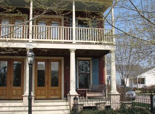 3660 N New Town Ave, Saint Charles, MO 63301
