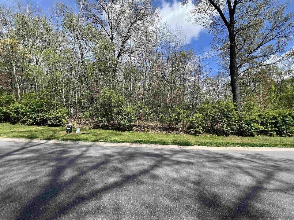 1st image of 53328 Summer Breeze Dr