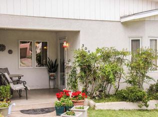 305 Amherst Dr SE, Albuquerque, NM 87106