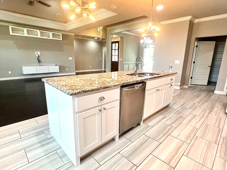 4100 Heartwood St — Photo 34