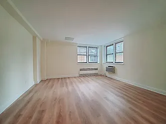 60 Turner Place, #L2