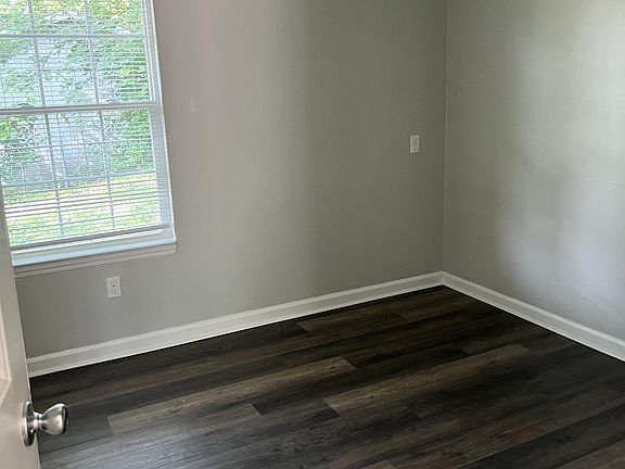 2nd image of 249 Evansdale Ave #2