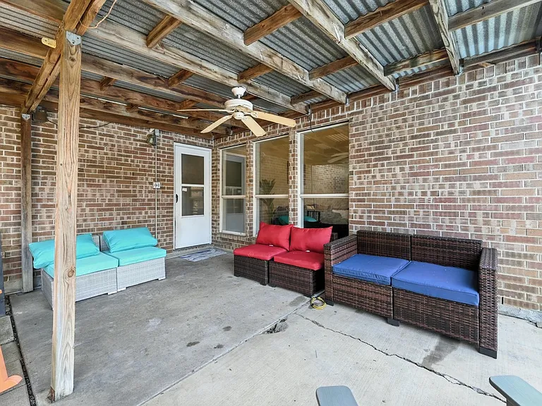 4168 Creekhollow Dr — Photo 35