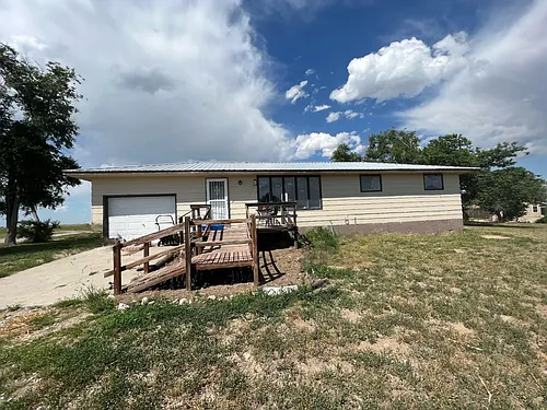 15 West Dr Photo 1