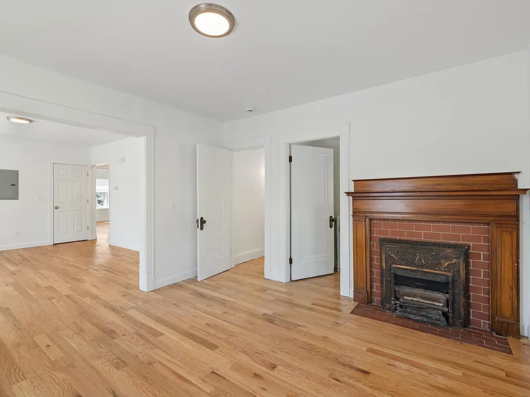 216 Broadway #2 — Photo 2