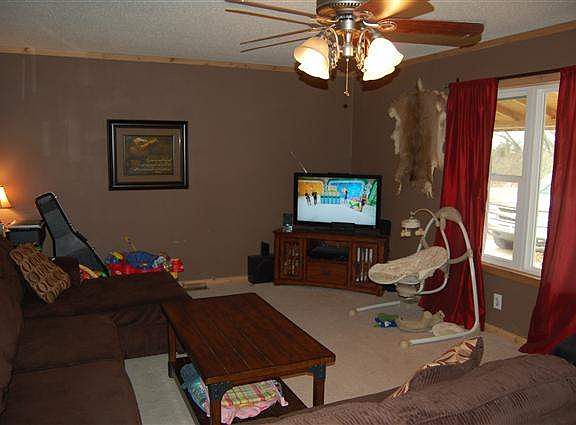 2nd image of 204 N Eastside Dr
