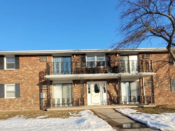 535 Spinnaker Ln APT G, Green Bay, WI 54302
