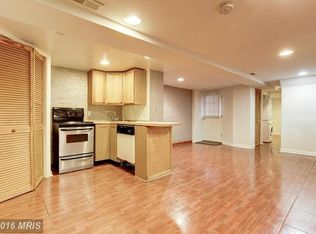 30 R St NE APT B, Washington, DC 20002