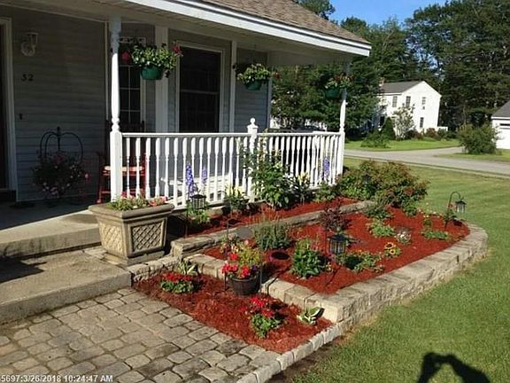 2nd image of 32 Rosewood Dr