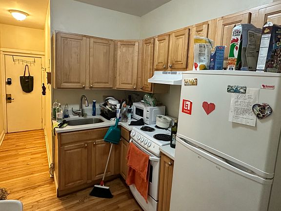 2nd image of 65 Burbank St #2A
