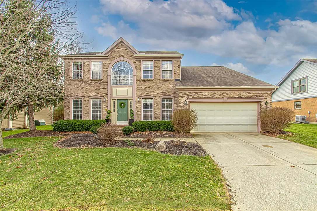 1586 Heritage Lake Dr photo 1