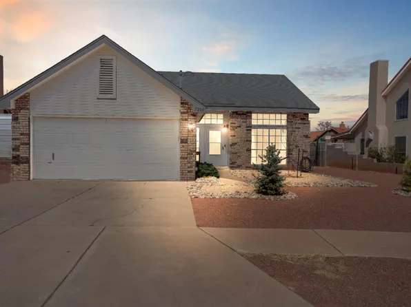 7205 Sacate Alto St NW, Albuquerque, NM 87120