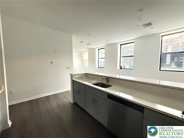 123 N Lumber St #1A — Photo 15