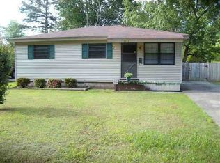 7113 Knollwood Rd, Little Rock, AR 72209