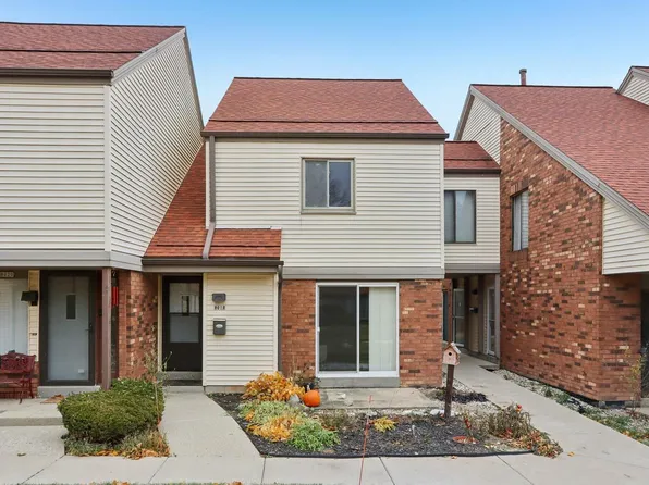 8018 North 94th STREET, Milwaukee, WI 53224