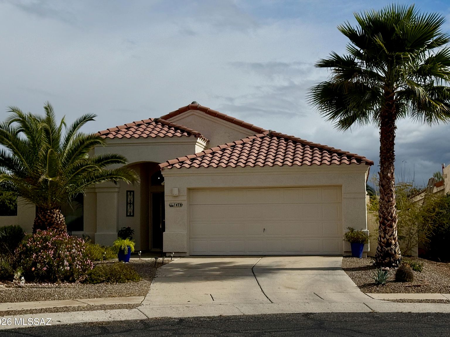 1478 W Sand Pebble Dr