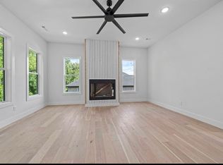 904 Red Oak Loop, Springdale, AR 72762