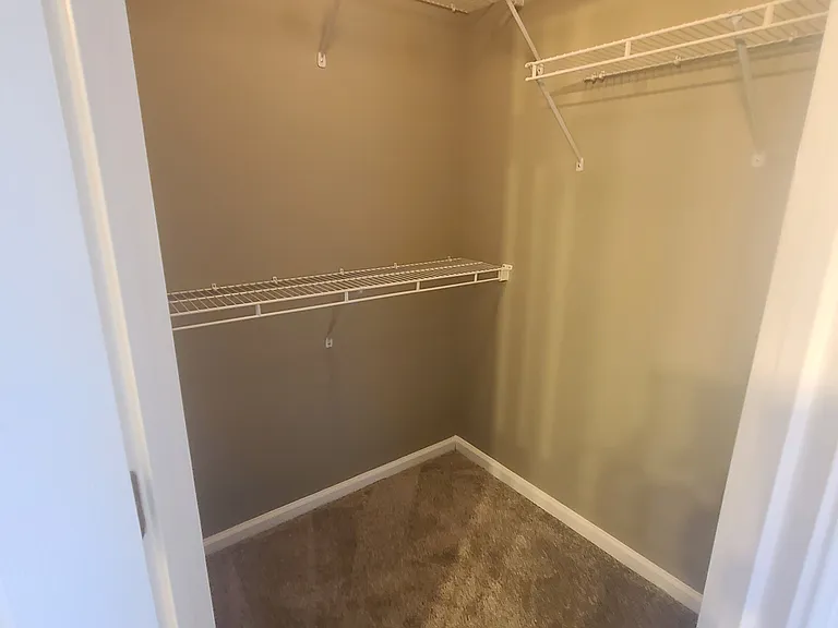 103 Foxwood Dr — Photo 15