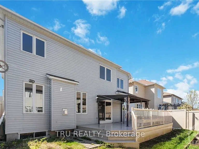 328 Mirabeau Ter — Photo 30