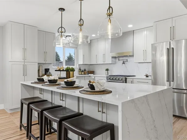 3111 S Holly Place, Denver, CO 80222