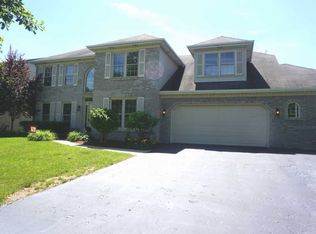 1540 Oswego Rd, Naperville, IL 60540