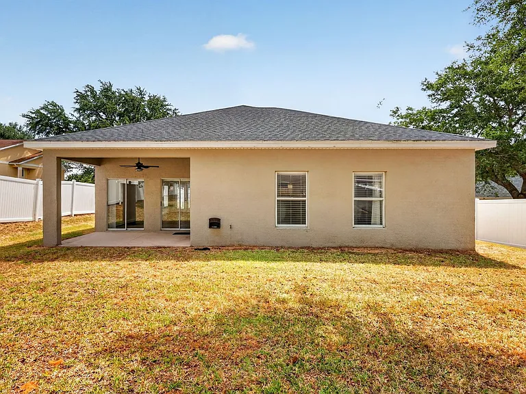 1421 Kellogg Dr — Photo 24