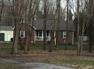 137 Ben Albert Rd, White House, TN 37188