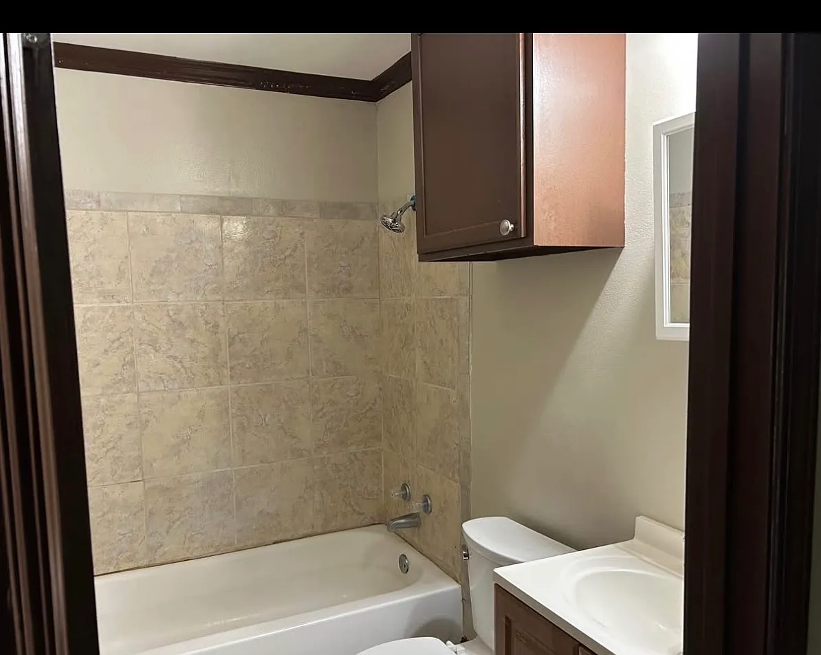 3 bed, 1184 sqft, $1,675 — Photo 4