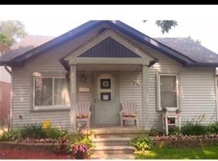 5933 Whitefield St, Dearborn Heights, MI 48127