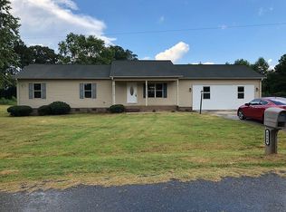 6864 Clyde Wehunt Rd, Cherryville, NC 28021