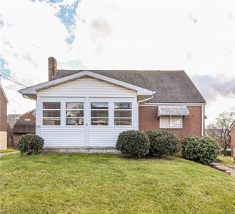 726 McArthur Dr, Greensburg, PA, 15601