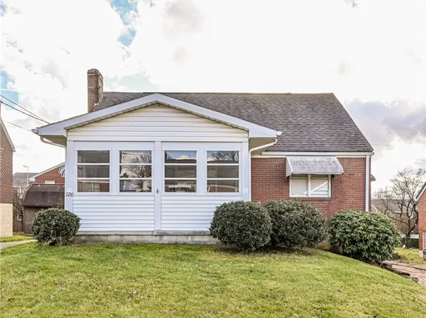 726 McArthur Dr, Greensburg, PA 15601