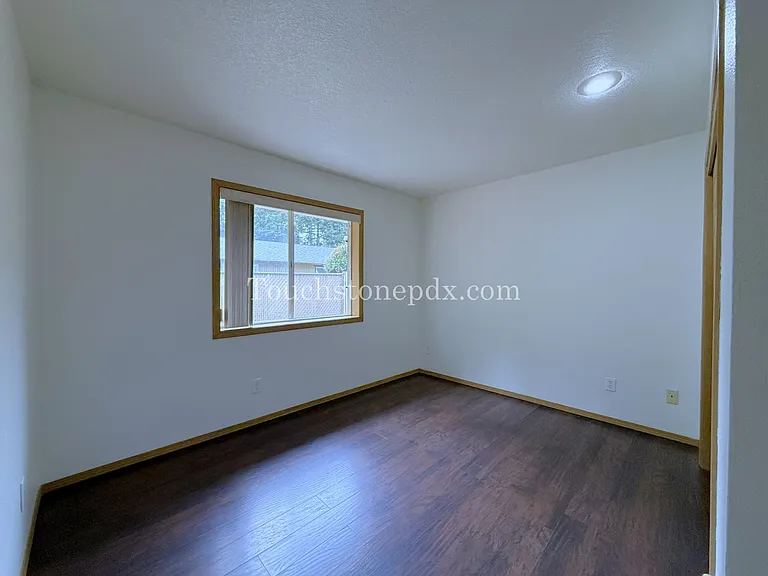 14919 SE Powell Blvd — Photo 17