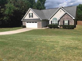 105 Dodgen Place Dr, Hampton, GA 30228