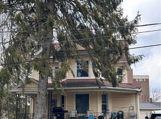 41 E Ridge Ave, Sharpsville, PA 16150