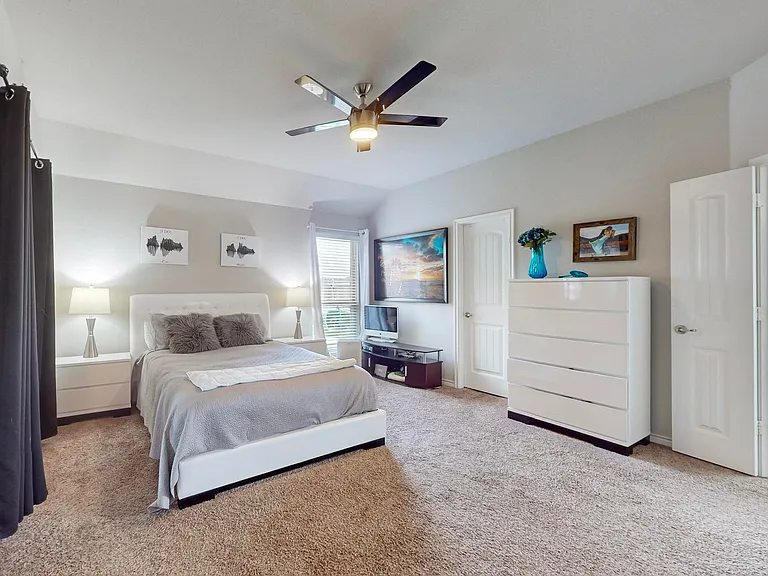 997 Shady Lane Dr — Photo 19