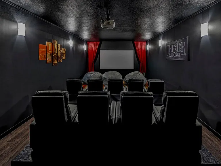 Building's Lounge