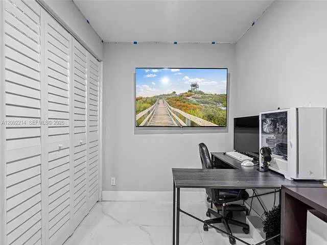 8351 SW 39th Ct — Photo 4