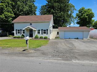 1165 Sandridge Rd, Alden, NY