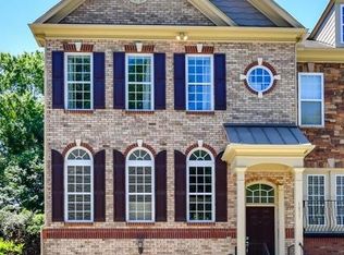 1877 Ridgemont Ln, Decatur, GA 30033